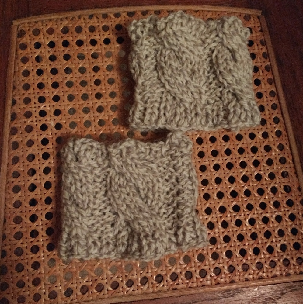 Cable boot cuffs